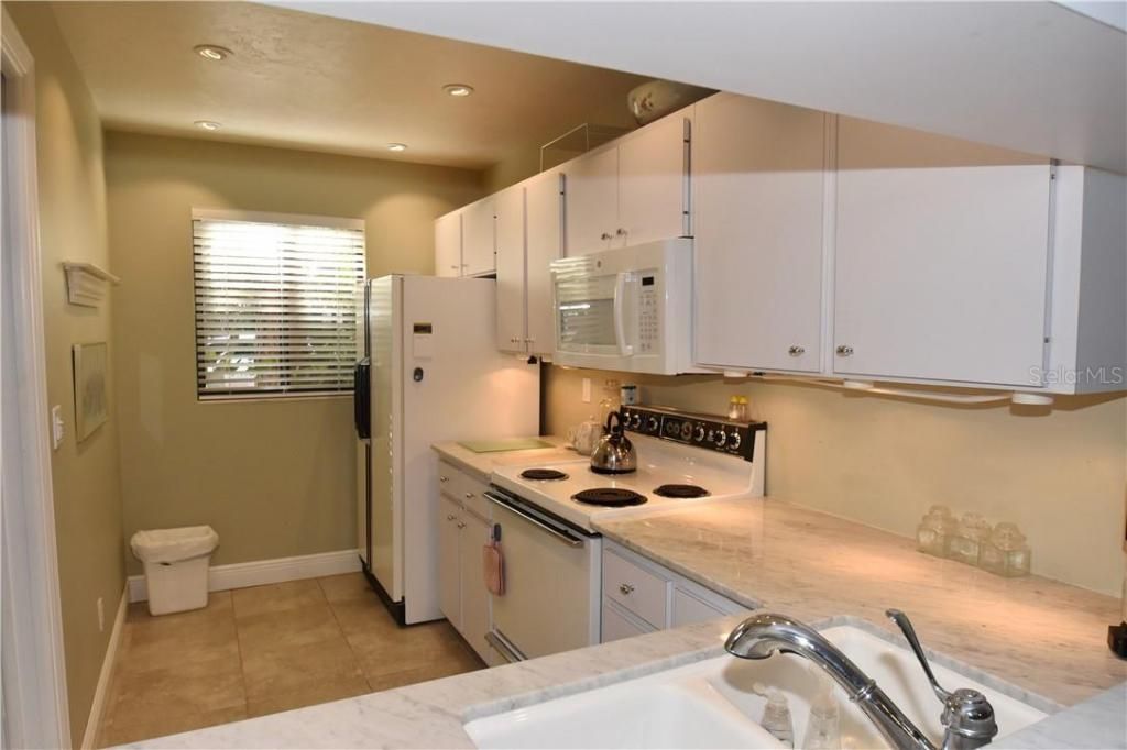 1716 Glenhouse Drive, Unit GL324, Sarasota, FL 34231 Photo