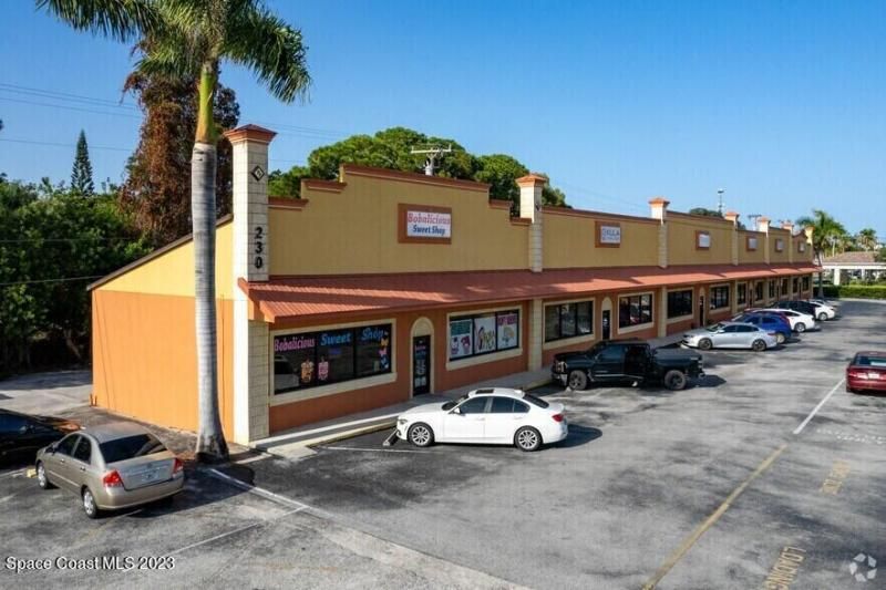 234 E Merritt Island Causeway, Merritt Island, FL 32952 Photo