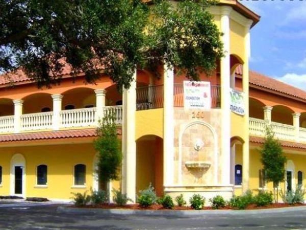 260 N Tropical, Merritt Island, FL 32953