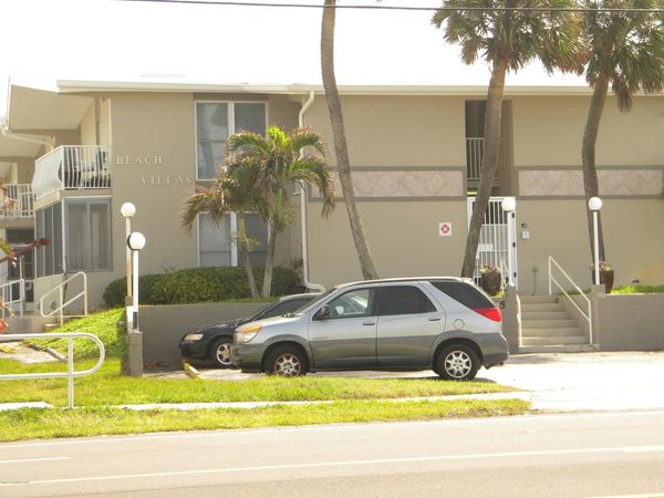 2625 S Atlantic Avenue, Unit 17, Cocoa Beach, FL 32931