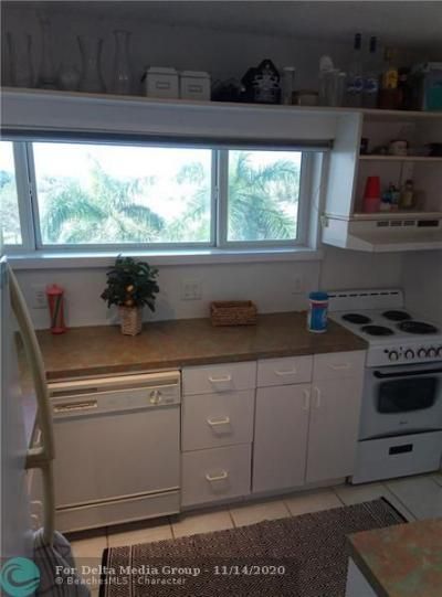 500 SE 21st Avenue, Unit 605, Deerfield Beach, FL 33441 Photo