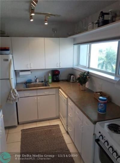 500 SE 21st Avenue, Unit 605, Deerfield Beach, FL 33441 Photo