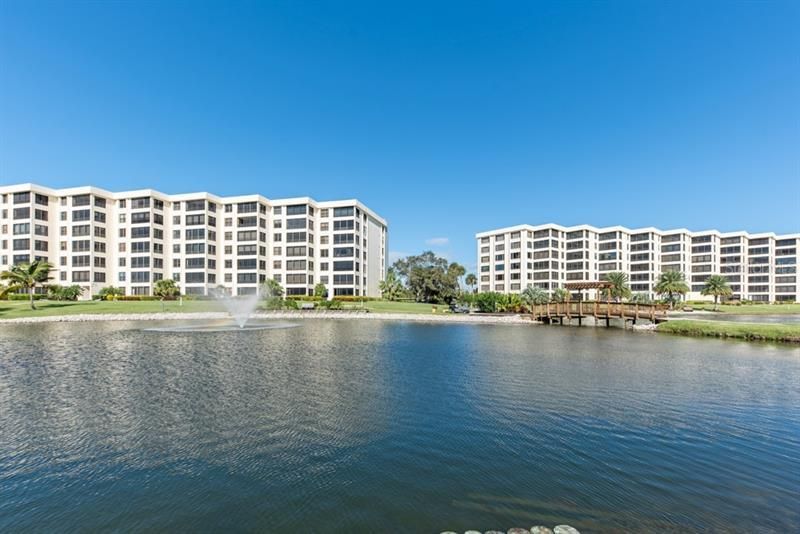 5770 Midnight Pass Road, Unit 605, Sarasota, FL 34242 Photo