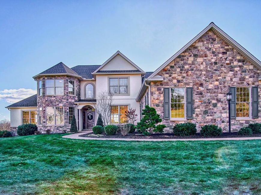 315 Pennington Drive, Mechanicsburg, PA 17055 Main Photo