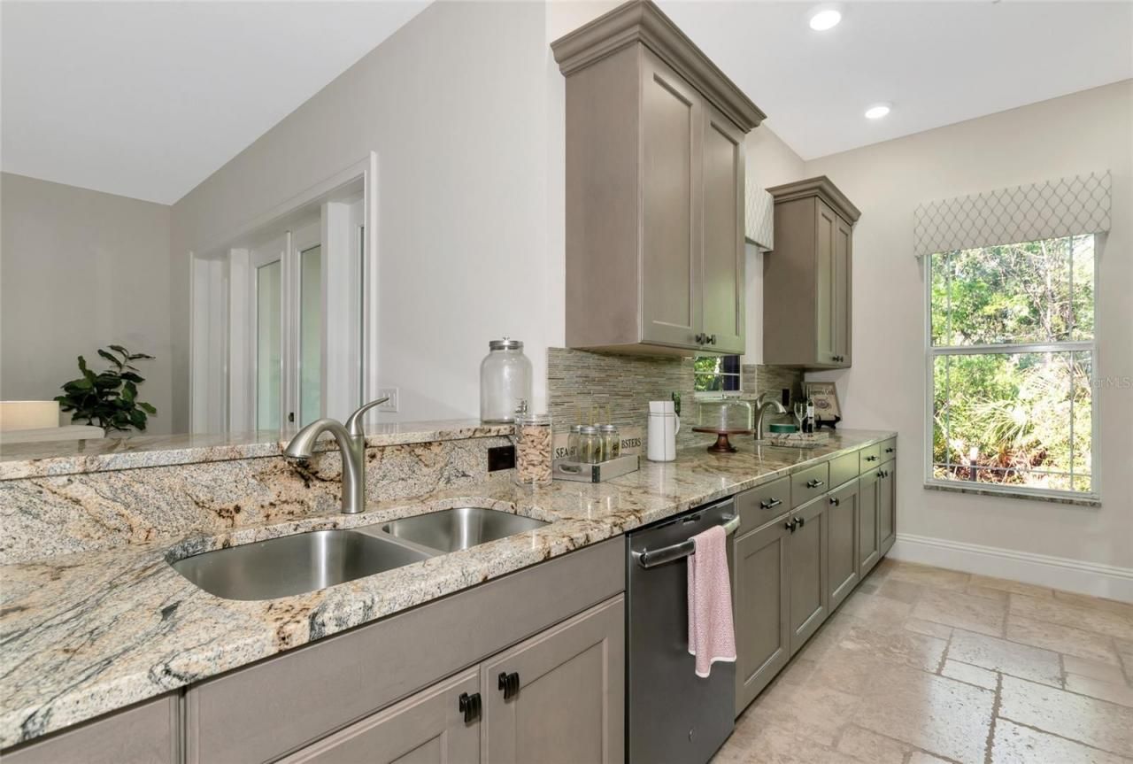 7814 Hidden Creek Loop, Unit 102, Lakewood Ranch, FL 34202 Photo