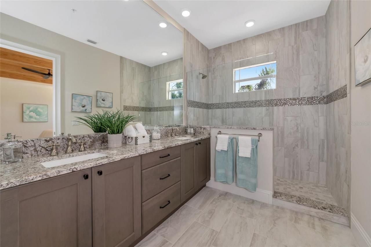 7814 Hidden Creek Loop, Unit 102, Lakewood Ranch, FL 34202 Photo