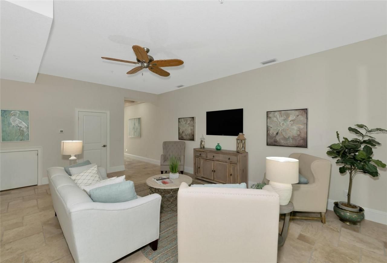 7814 Hidden Creek Loop, Unit 102, Lakewood Ranch, FL 34202 Photo