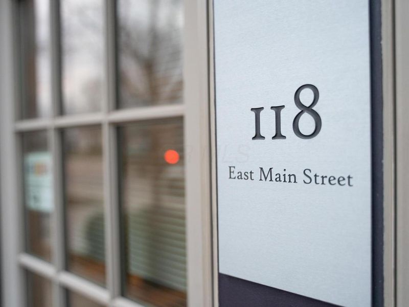 118 E Main Street, New Albany, OH 43054 Photo 3