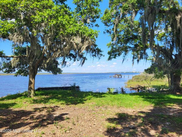 11191 Cazaubon Road, Bay Saint Louis, MS 39520