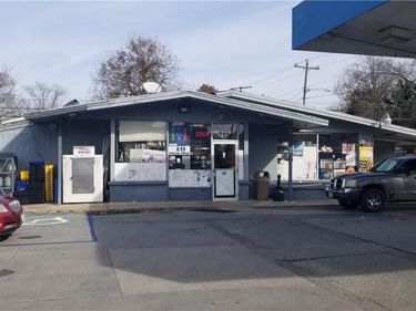 213 E Virginia Avenue, Nottoway, VA 23930