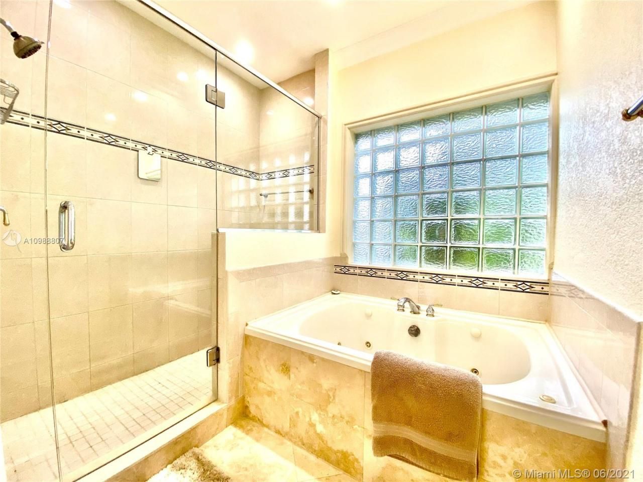 Please Call For Address, Hollywood, FL 33019 Photo