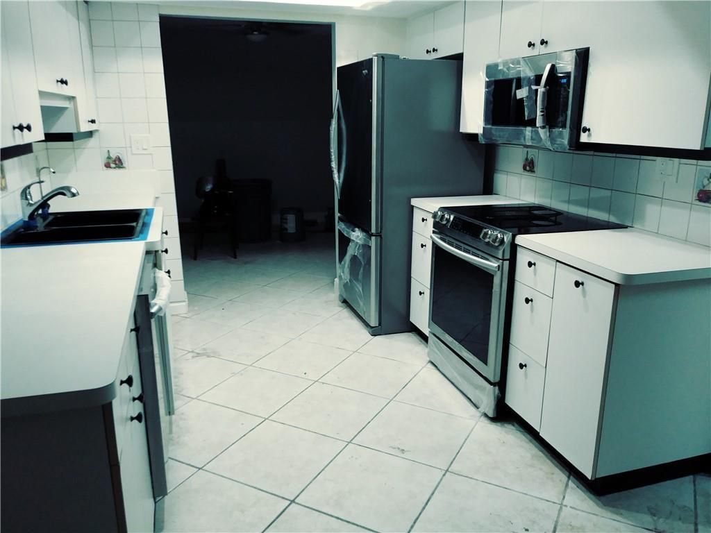 2630 NW 42nd Terrace, Lauderhill, FL 33313 Photo