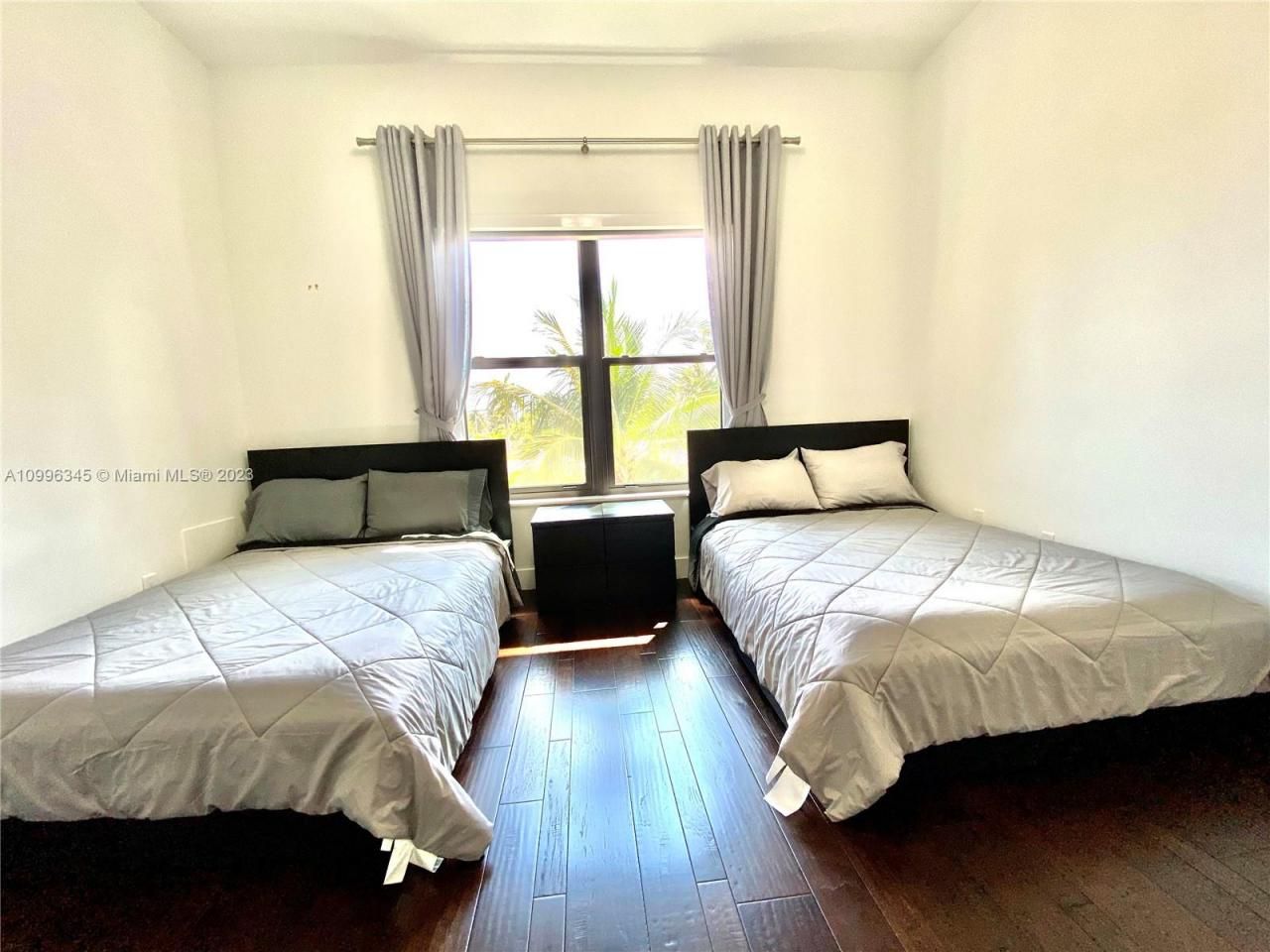 Please Call For Address, Hollywood, FL 33019 Photo