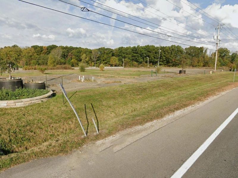 5700 Columbus Pike, Lewis Center, OH 43035 Photo 4