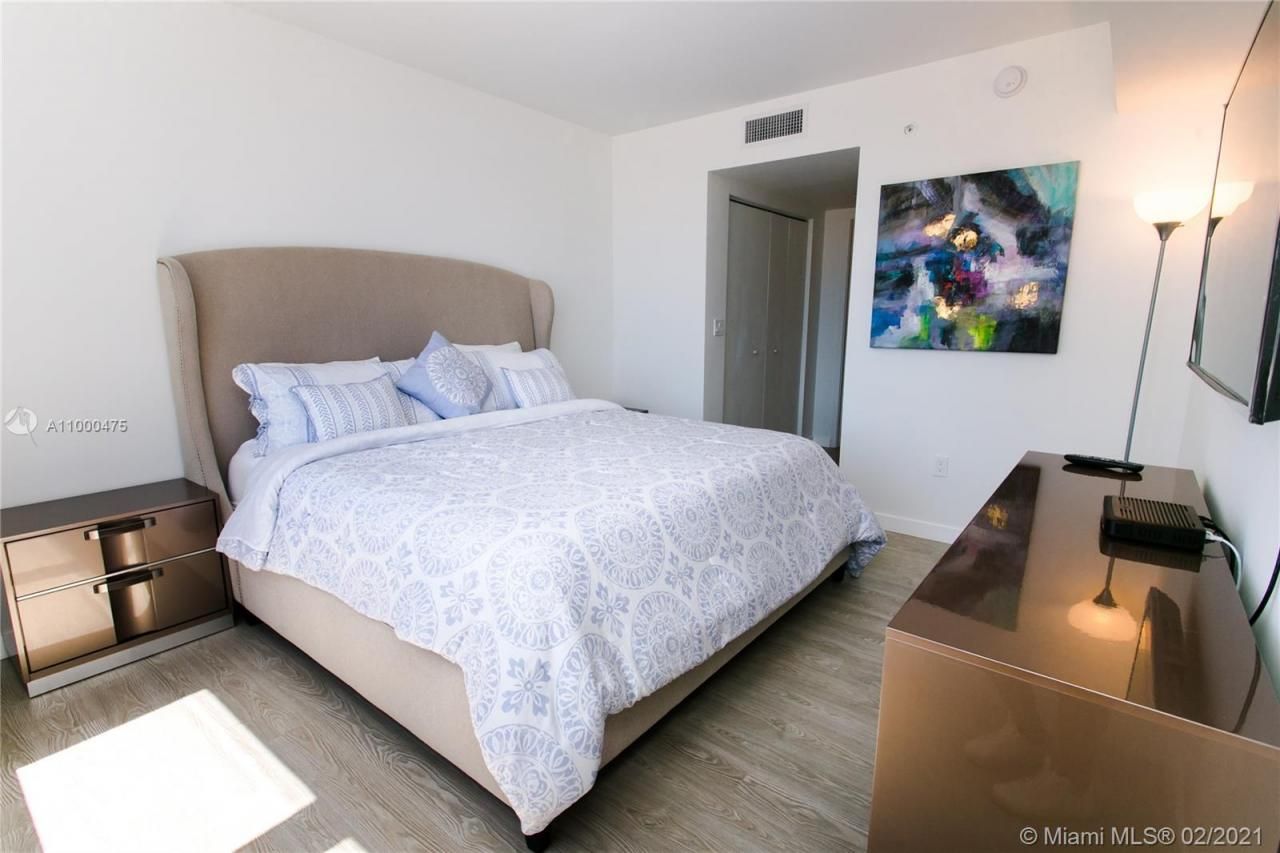 2600 E Hallandale Beach Blvd, Unit T2002 SEAS, Hallandale Beach, FL 33009 Photo