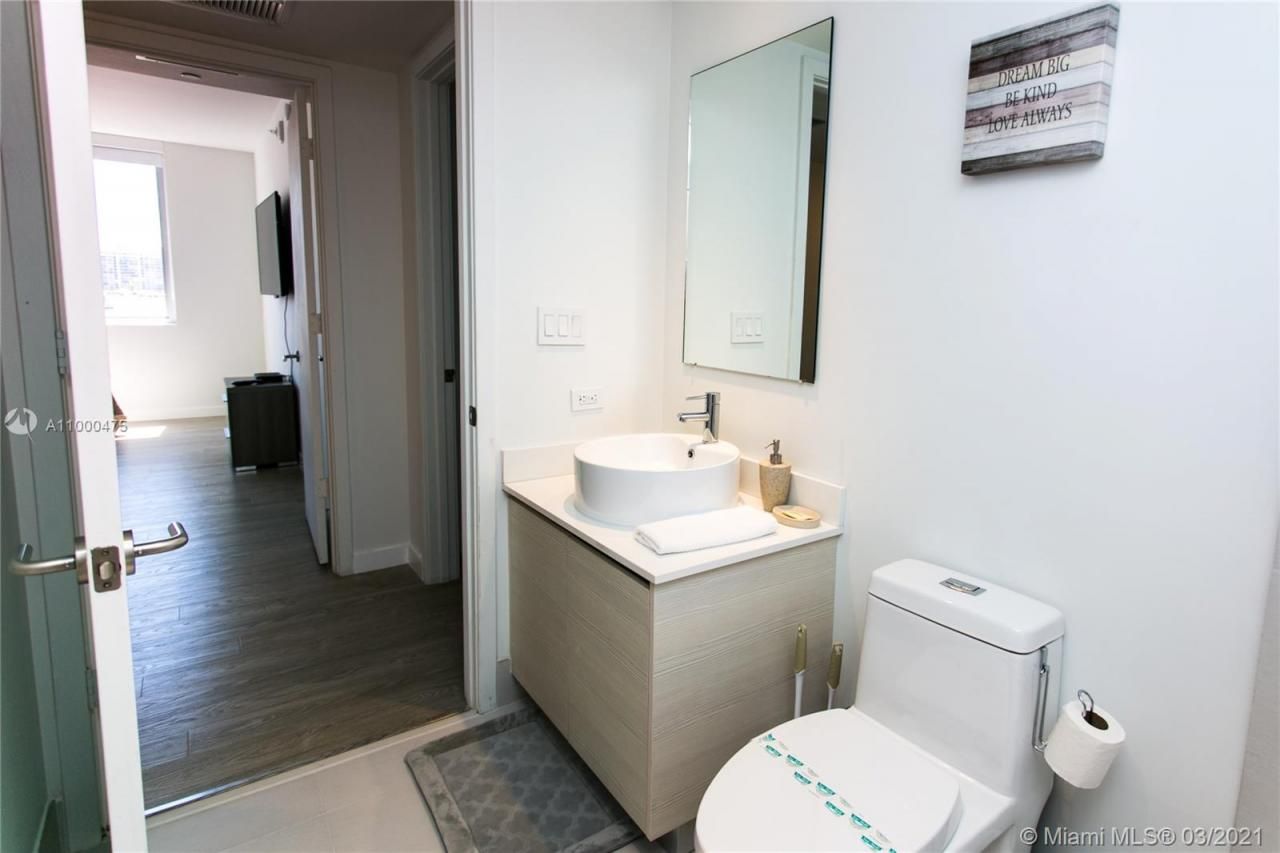 2600 E Hallandale Beach Blvd, Unit T2002 SEAS, Hallandale Beach, FL 33009 Photo