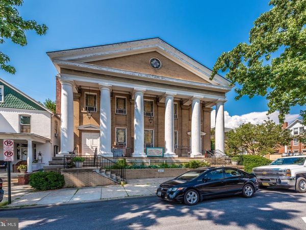 211 DILL AVENUE, FREDERICK, MD 21701