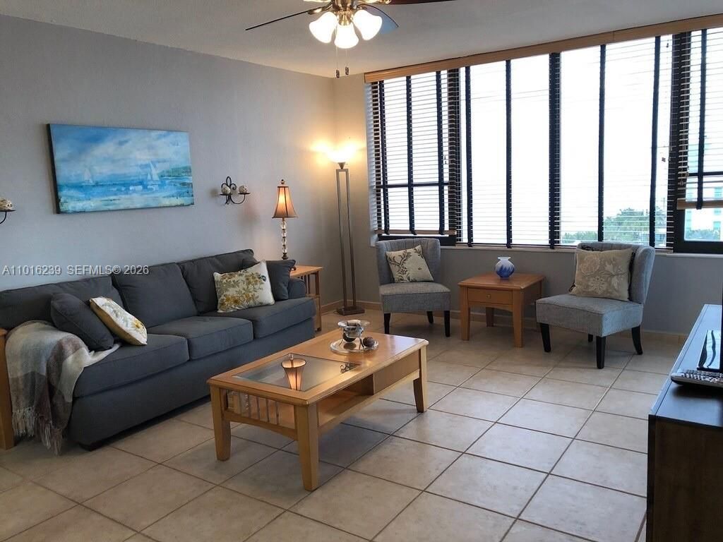 3505 S Ocean Dr, Unit 1115, Hollywood, FL 33019 Photo