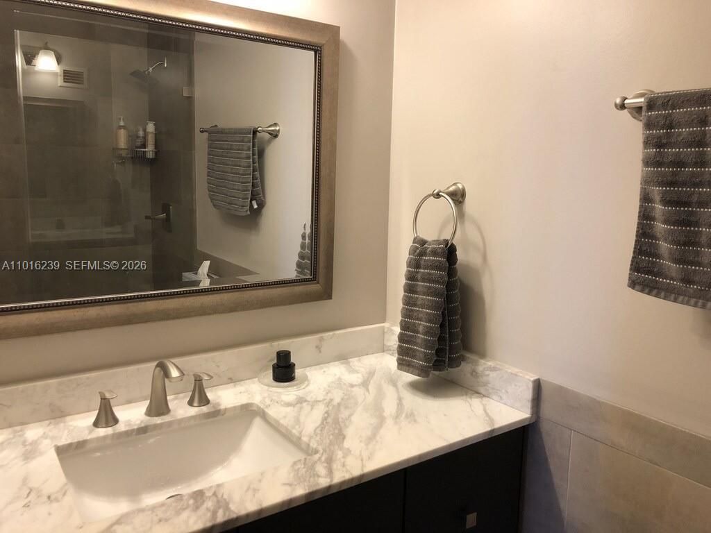 3505 S Ocean Dr, Unit 1115, Hollywood, FL 33019 Photo