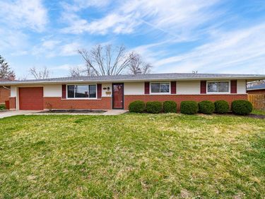 1121 Peidmont Dr., Fairborn, OH 45324