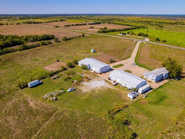 22534 State Highway 56, Southmayd, TX 76273