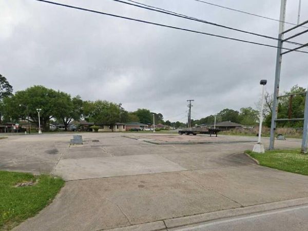 1303 N University Avenue, Lafayette, LA 70506