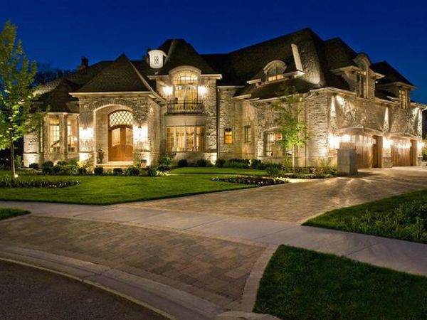 7S410 Arbor Drive, Naperville, IL 60540