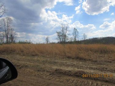 100 Old Stinking Creek Road, Flat Lick, KY 40906