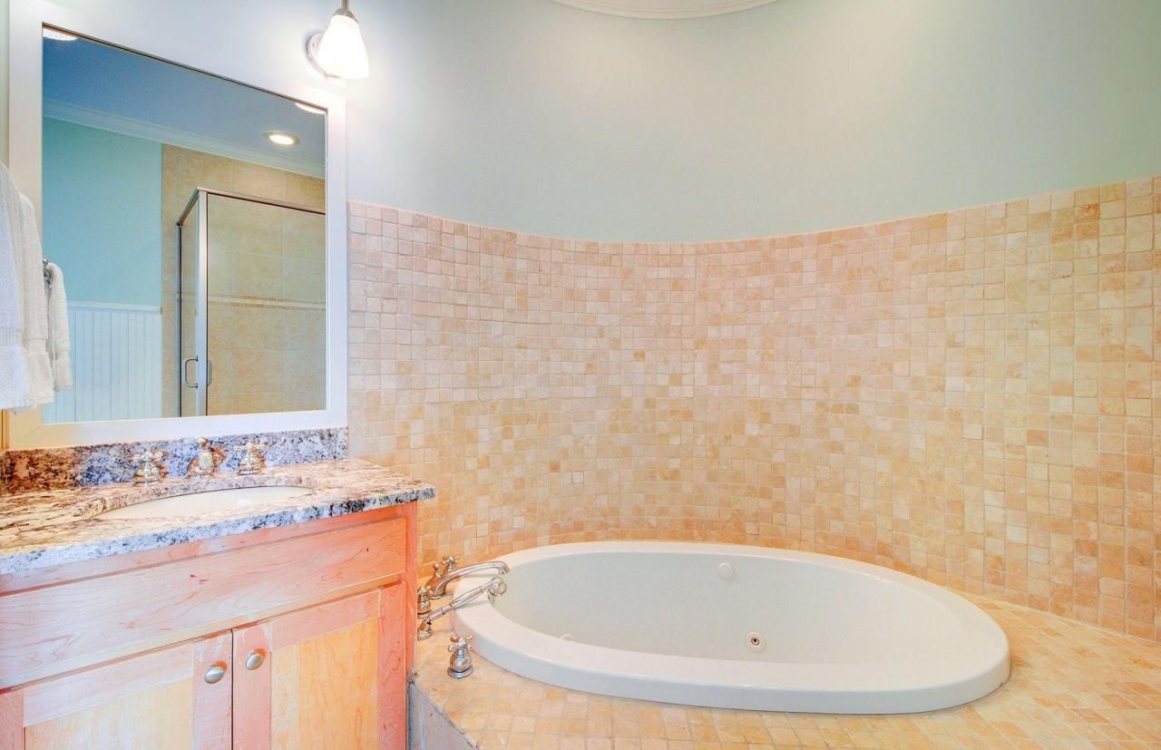 913 Carolina Boulevard Photo 26