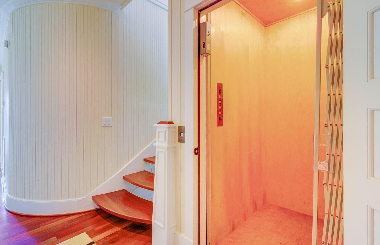 913 Carolina Boulevard Photo 4