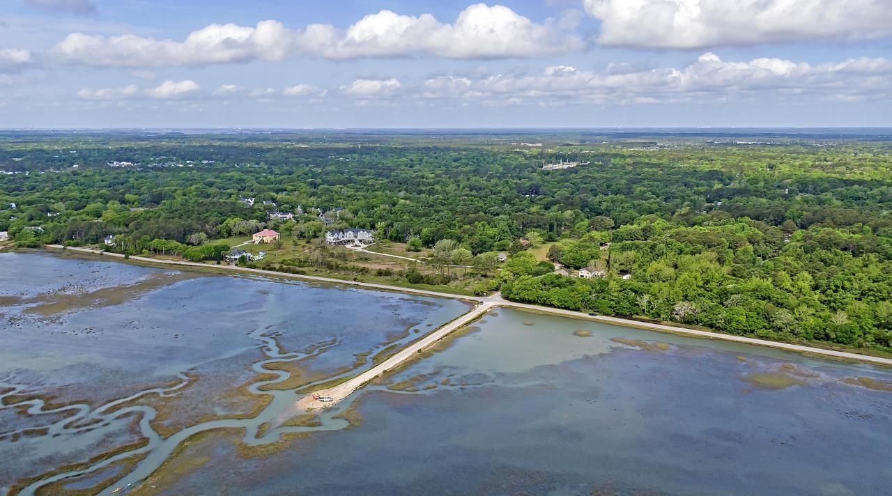 3774 Garden Hill Road Photo 4