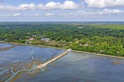 3774 Garden Hill Road photo 4