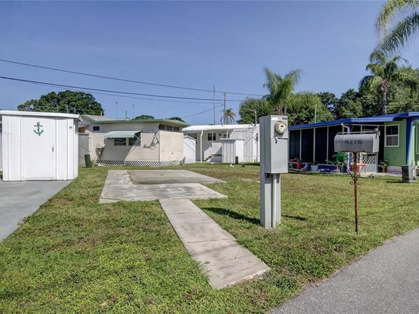 4776 66TH LANE N, Unit 12, ST PETERSBURG, FL 33709
