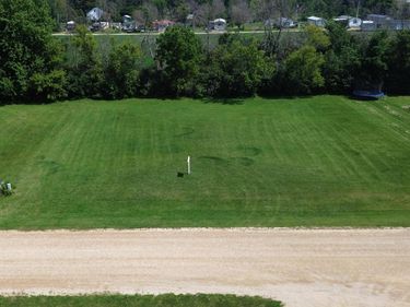 TBD Cedar L3B2 Street, Dexter, MN 55926