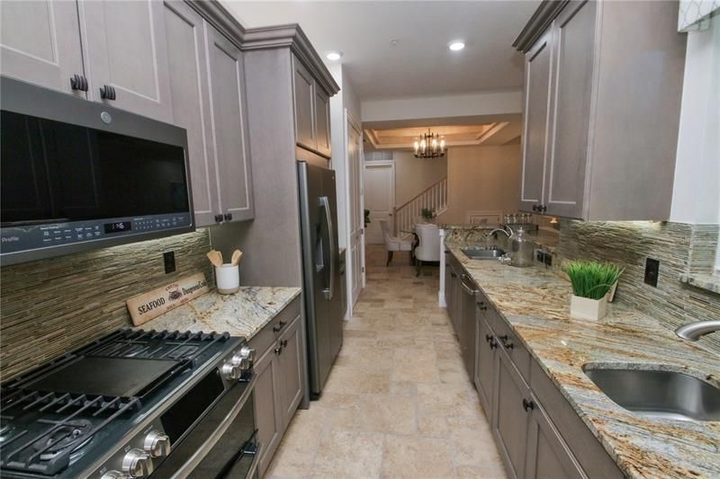 7730 Hidden Creek Loop, Unit 102, Lakewood Ranch, FL 34202 Photo