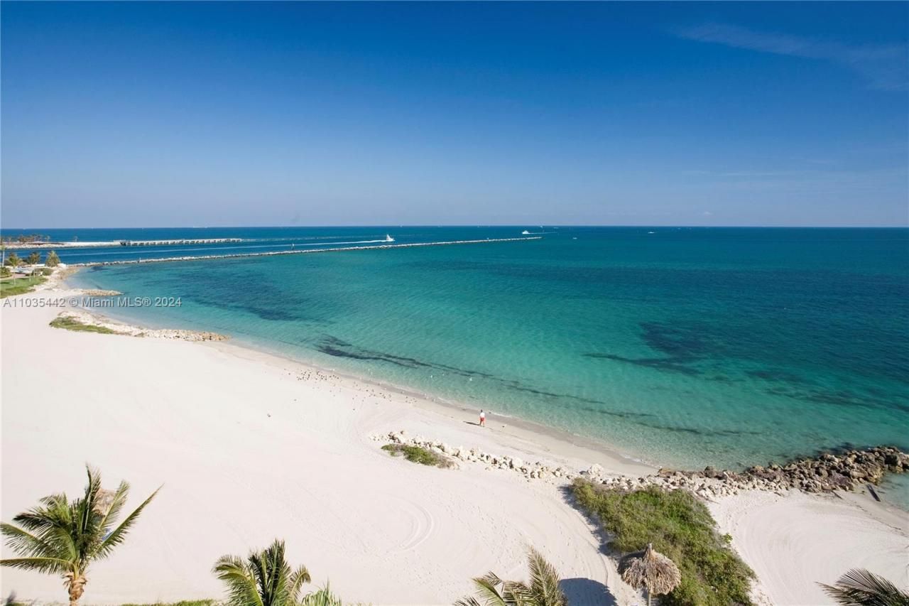 19223 Fisher Island Dr, Unit 19223, Miami Beach, FL 33109 Photo