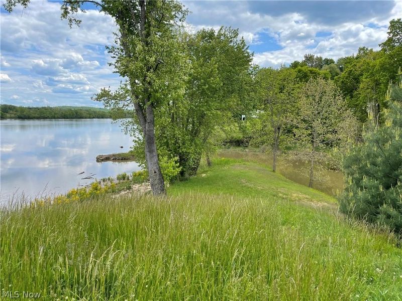 Newbury Road, Little Hocking, OH 45742 Photo 5