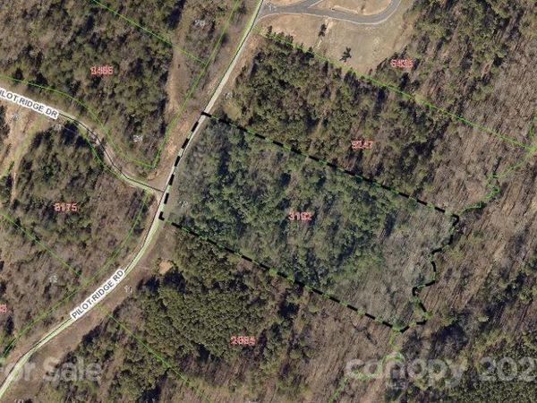 356 Pilot Ridge Road, Nebo, NC 28761