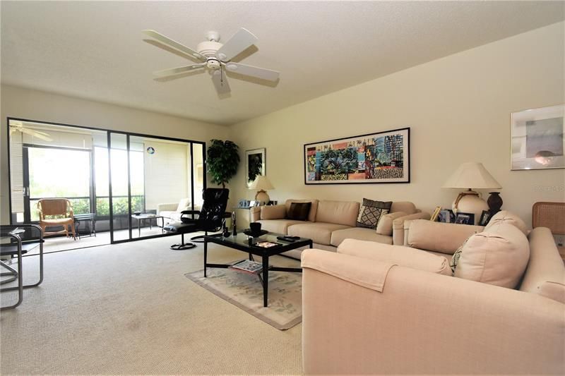 1526 Pelican Point Drive, Unit BA144, Sarasota, FL 34231 Photo
