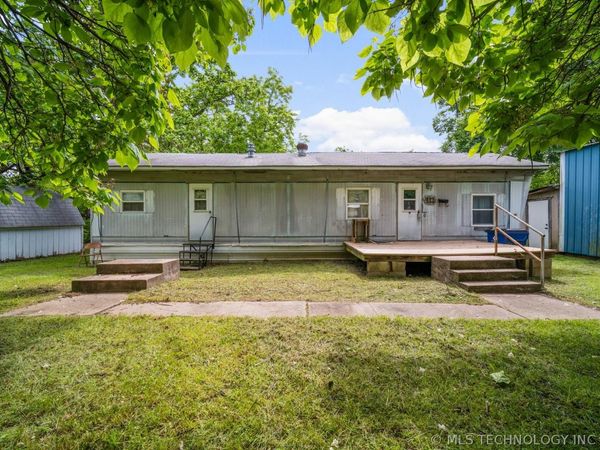 912 S Freeman Avenue, Hominy, OK 74035
