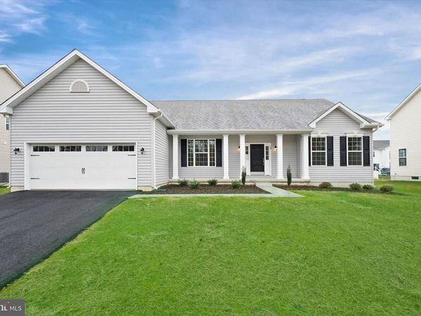 1153 CHARLESTON CIRCLE, Unit JEFFERSON, DOVER, DE 19904