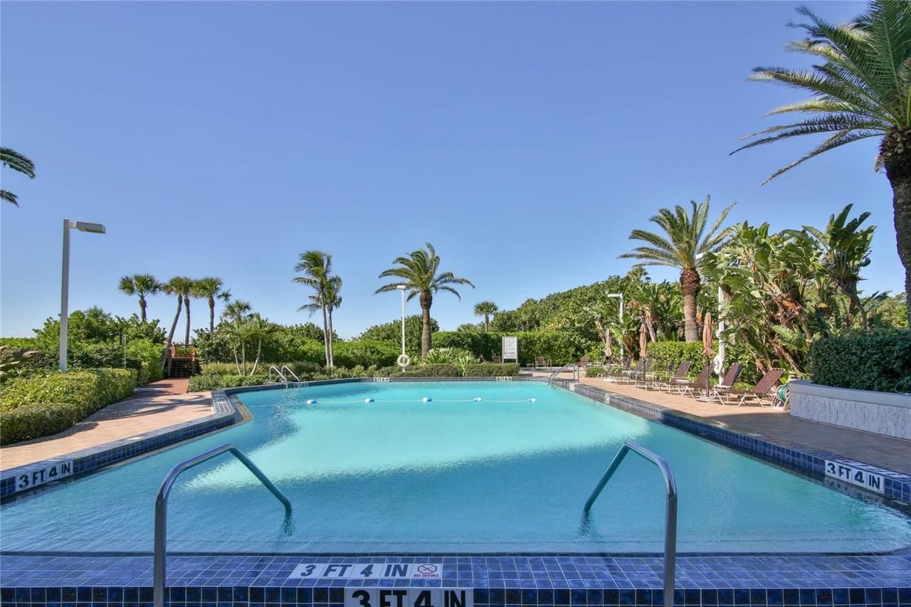 775 Longboat Club Road, Unit 405, Longboat Key, FL 34228 Photo