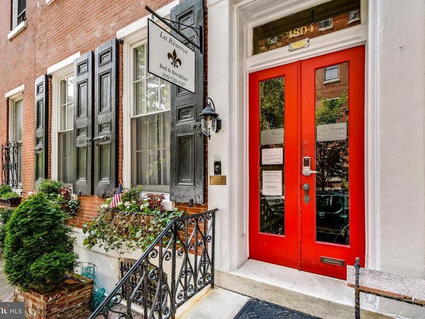 1804 Pine Street, Philadelphia, PA 19103 Main Photo