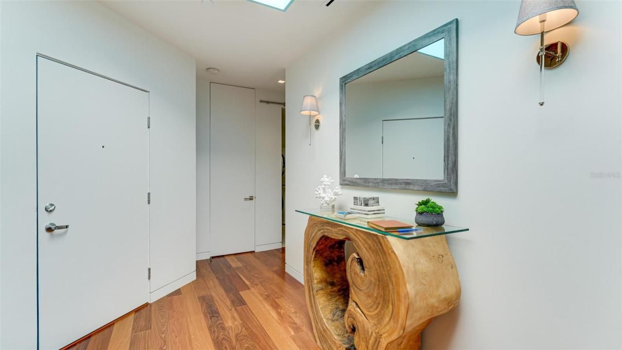 455 Longboat Club Road, Unit PH1, Longboat Key, FL 34228 Photo