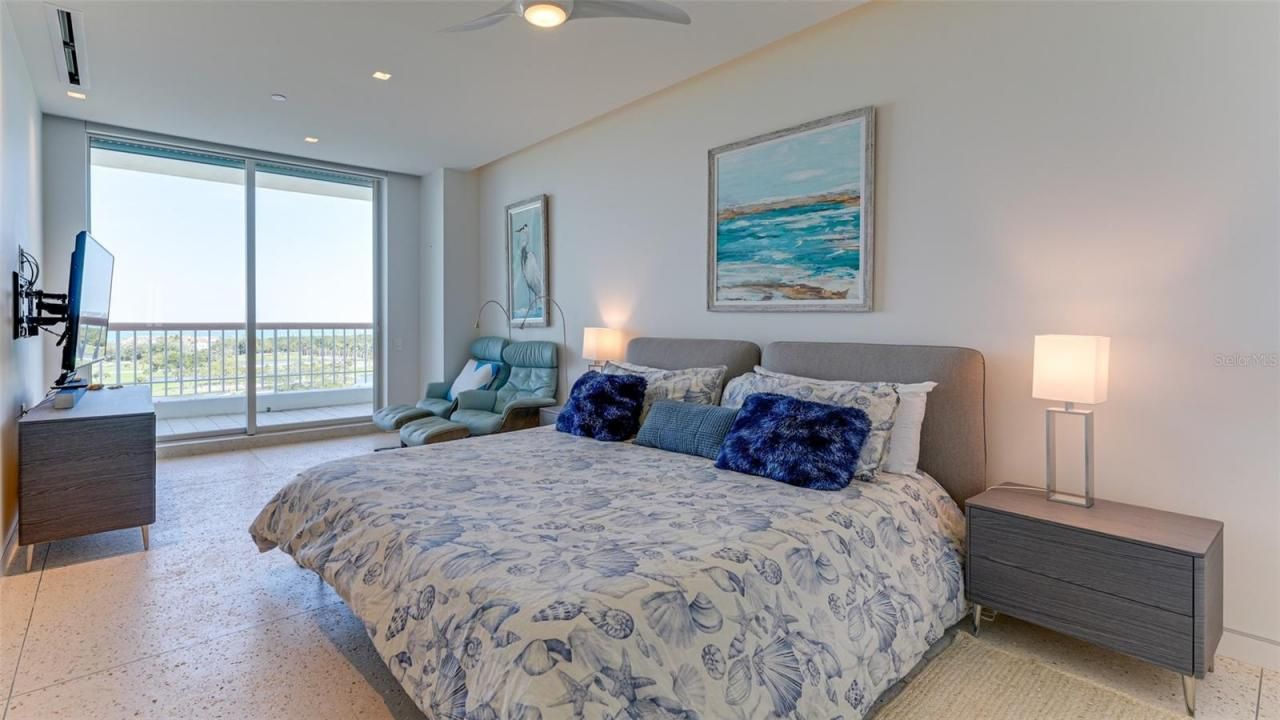 455 Longboat Club Road, Unit PH1, Longboat Key, FL 34228 Photo