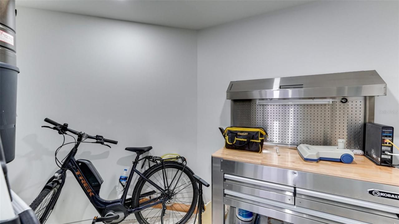 455 Longboat Club Road, Unit PH1, Longboat Key, FL 34228 Photo