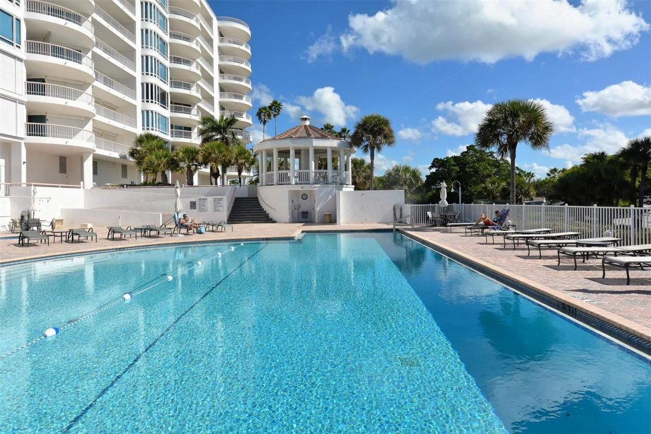 455 Longboat Club Road, Unit PH1, Longboat Key, FL 34228 Photo
