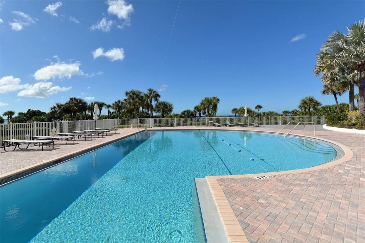 455 Longboat Club Road, Unit PH1, Longboat Key, FL 34228 Photo