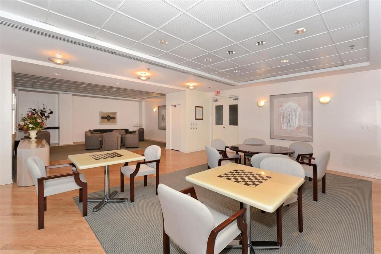 455 Longboat Club Road, Unit PH1, Longboat Key, FL 34228 Photo