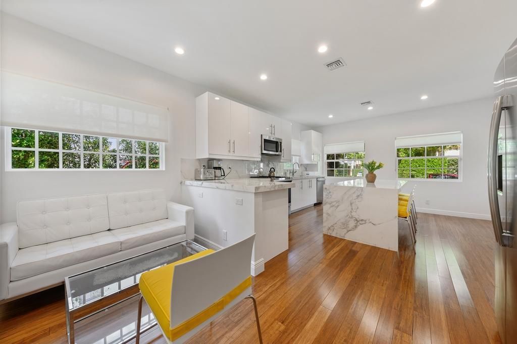 220 Indian Road, Palm Beach, FL 33480 Photo